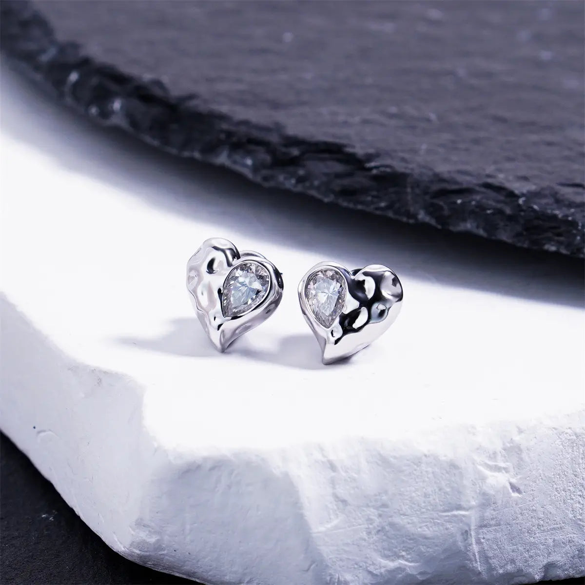 Delzzad Molten Love Stud Earrings Heart Earrings VVS Synthetic Moissanite Earrings Jewelry Copper Studs Perfect Birthday Engagement Wedding Anniversary Christmas Valentine'S Day Mother’S Day Gifts